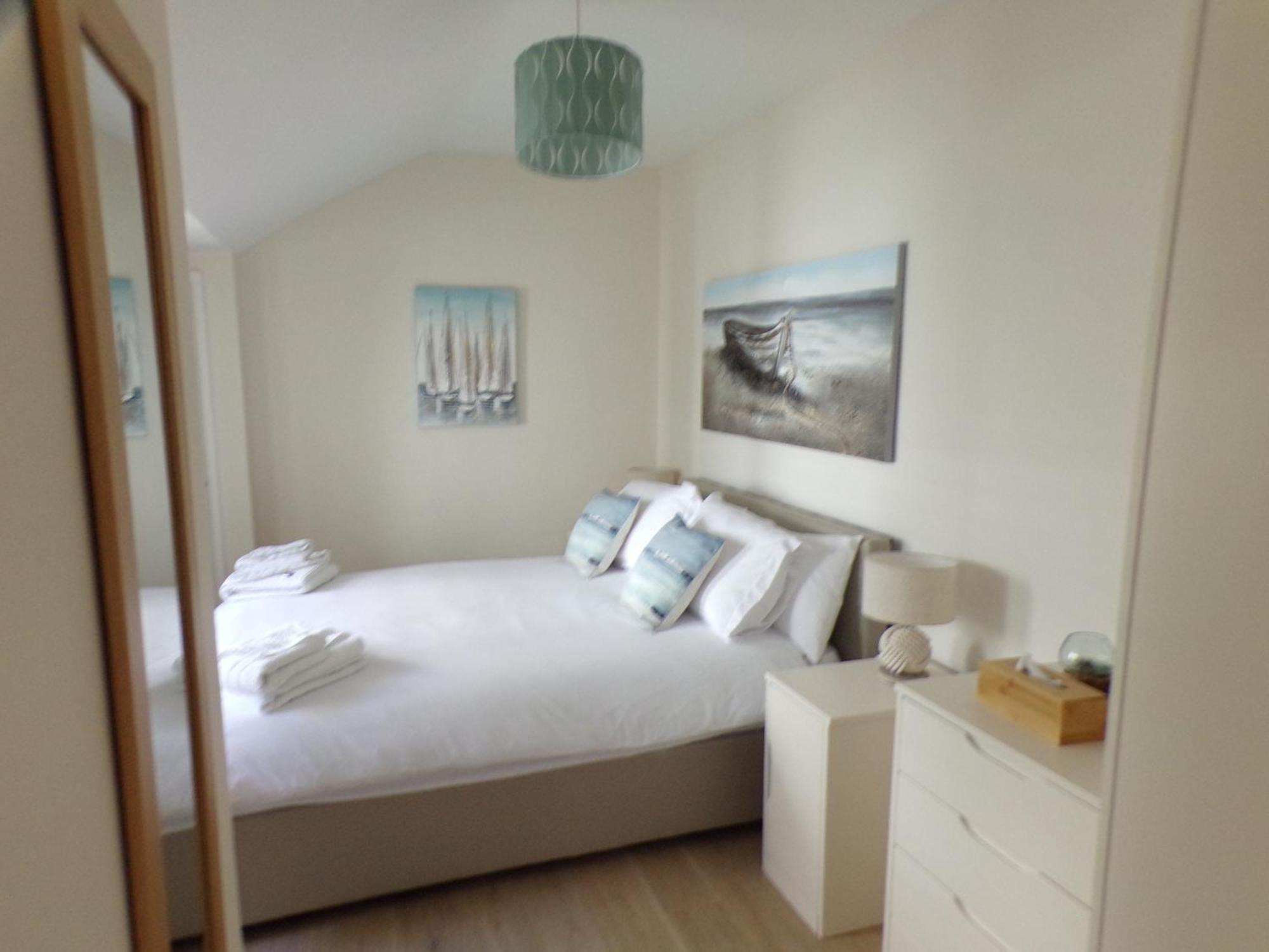 3Thedome - Luxury Ground Floor Apartment Opposite The Beach, 바턴 온 시 외부 사진